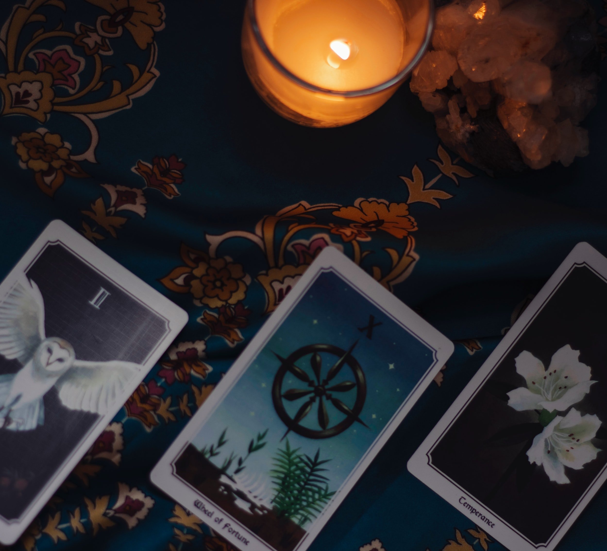 How to Use Tarot for Time Predictions: Interpreting Timing in Readings 5 How to Use Tarot for Time Predictions: Interpreting Timing in Readings