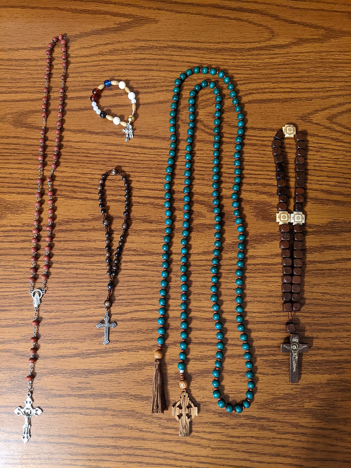 Blessing Beads Meaning: What They Represent Across Cultures and Traditions 2 Blessing Beads Meaning: What They Represent Across Cultures and Traditions