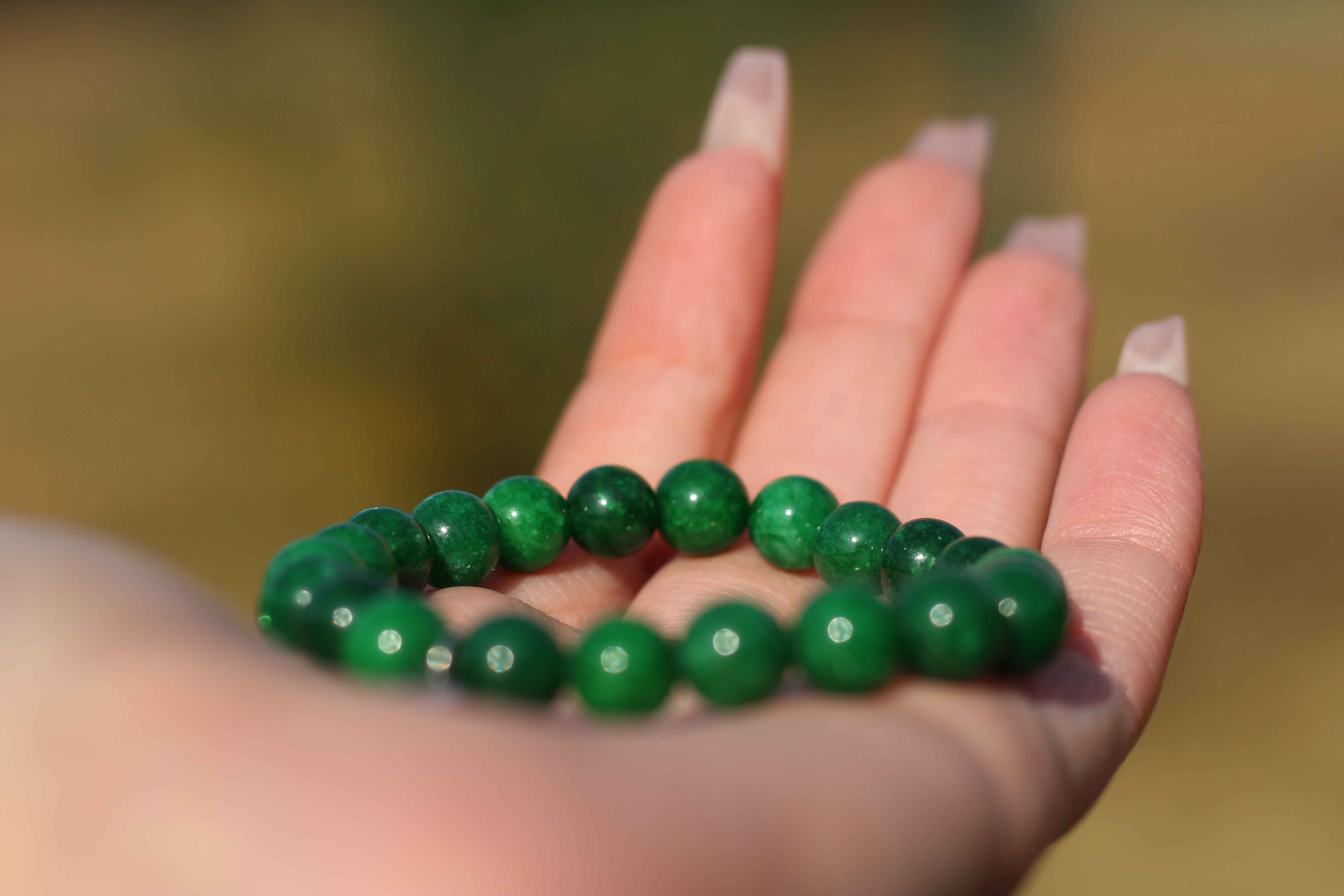 Unlocking the Meaning of Green Beads: From Nature to Jewelry 3 Unlocking the Meaning of Green Beads: From Nature to Jewelry