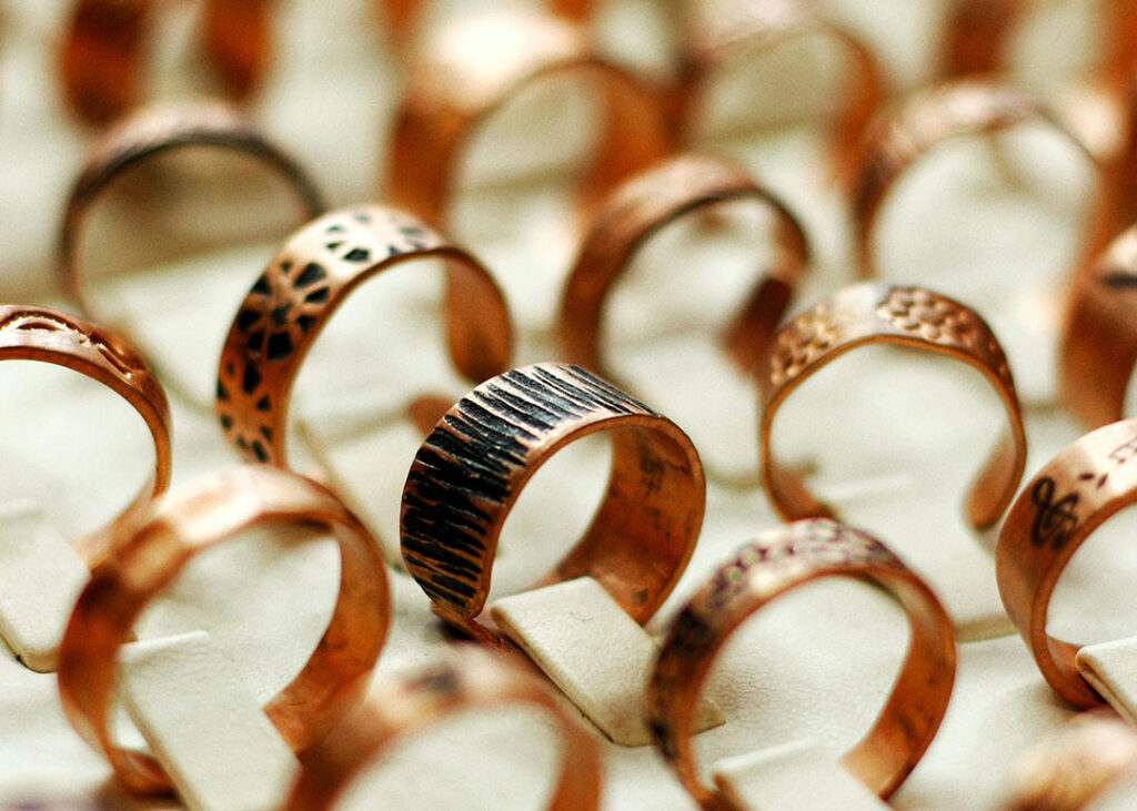 What Cleans Copper Jewelry Safely? Top Tips for Shiny Results 4 What Cleans Copper Jewelry Safely? Top Tips for Shiny Results