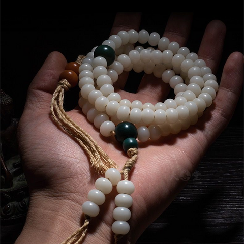 Exploring the Spiritual Significance of Beads in Different Cultures and Religions 4 Exploring the Spiritual Significance of Beads in Different Cultures and Religions