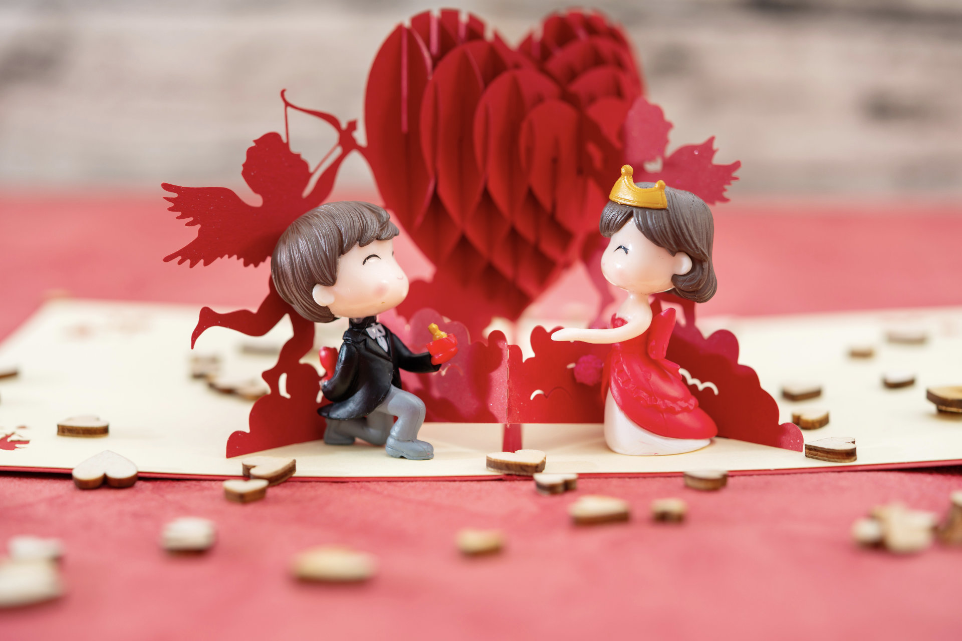 Proven Feng Shui to Attract Love for Singles: Tips and Tricks