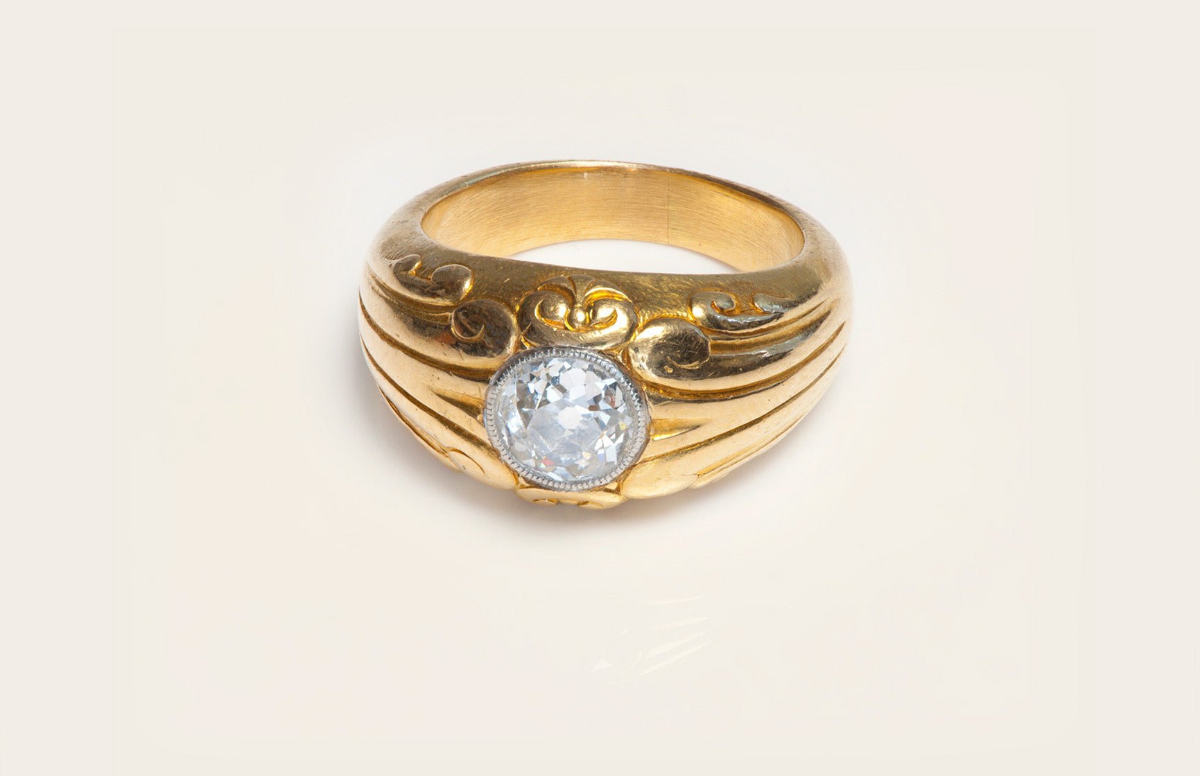 Decoding Your Dreams: What Does a Ring Symbolize in Your Sleep? 1 Decoding Your Dreams: What Does a Ring Symbolize in Your Sleep?