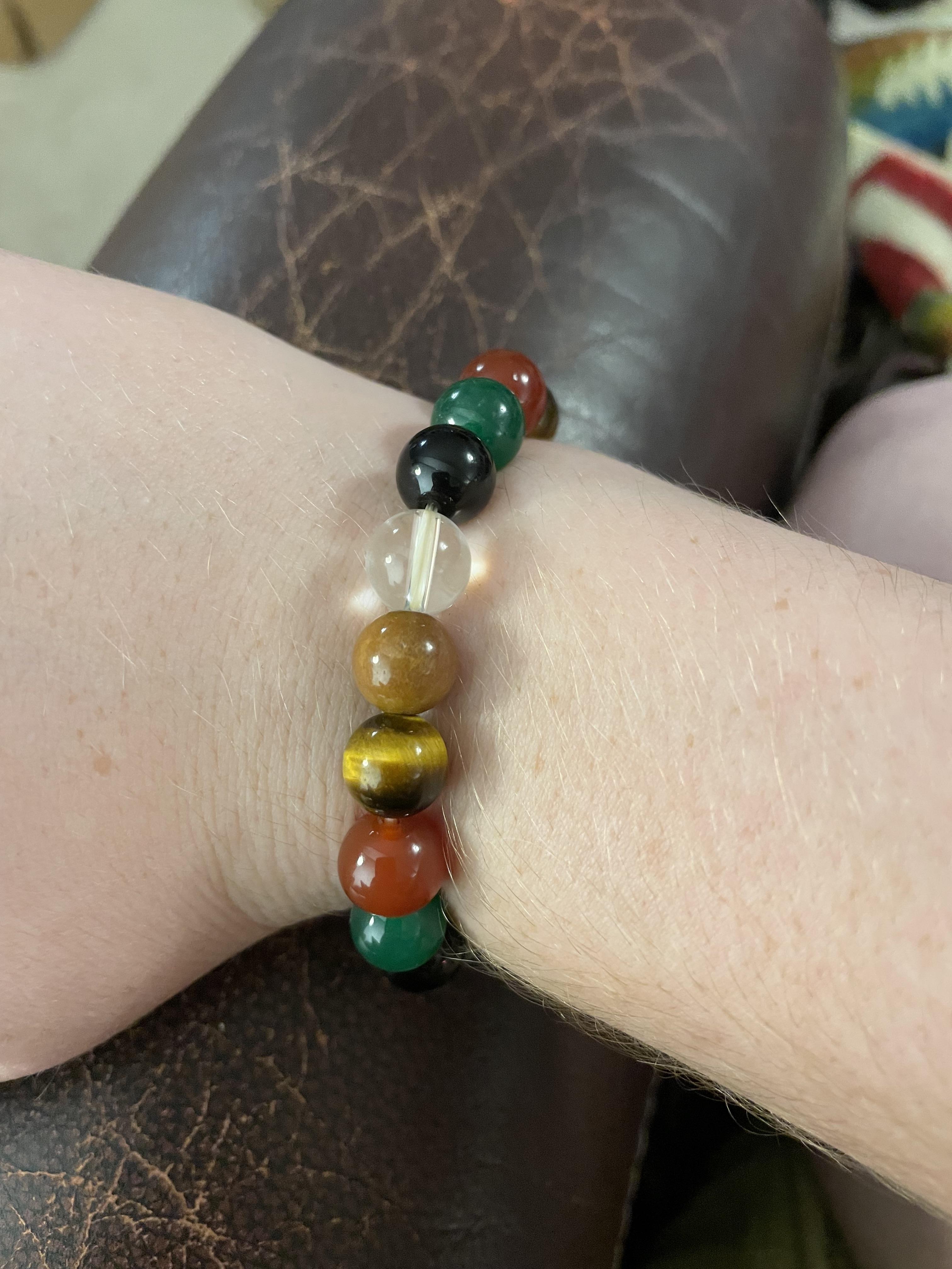Chinese Bead Bracelet Meaning: Cultural Significance & More 3 Chinese Bead Bracelet Meaning: Cultural Significance & More