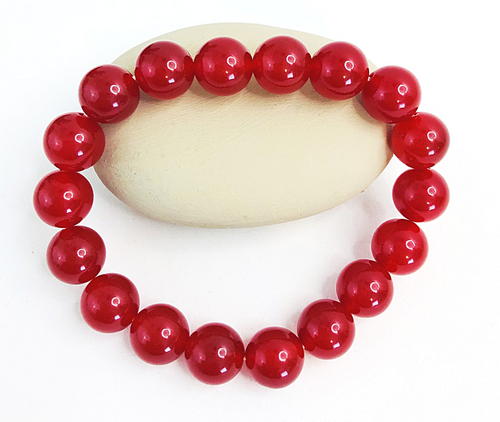 Red Jade Bangle Meaning: What Does It Really Symbolize? 1 Red Jade Bangle Meaning: What Does It Really Symbolize?