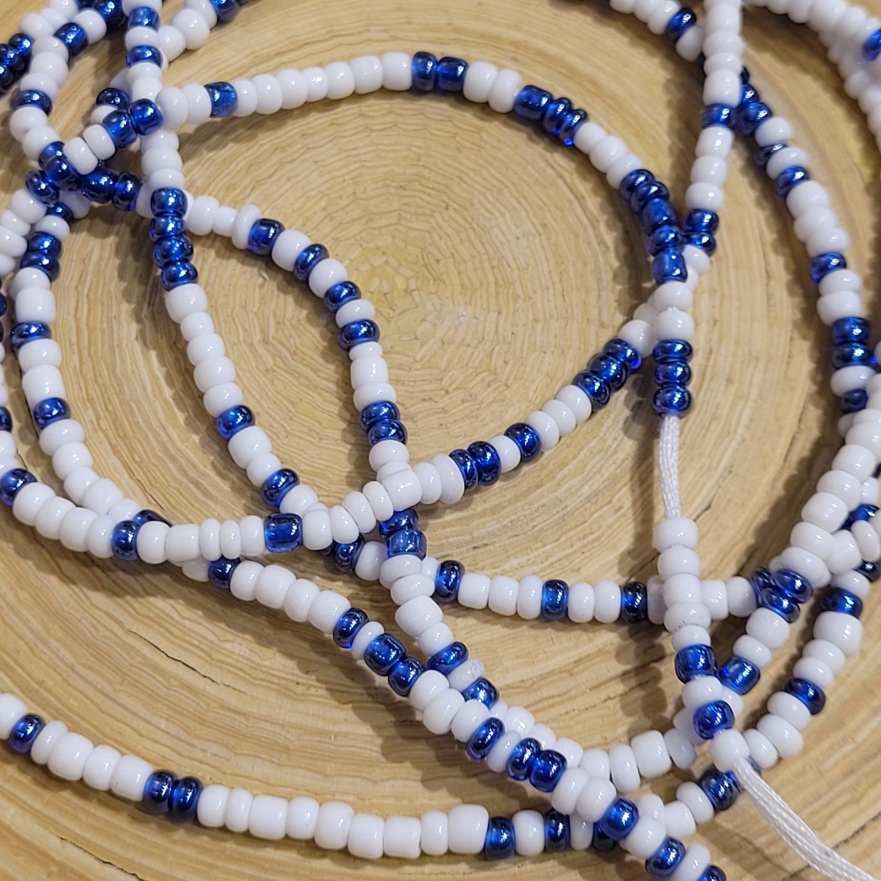 Unlocking the White Waist Beads Meaning: Beauty and Power 3 Unlocking the White Waist Beads Meaning: Beauty and Power