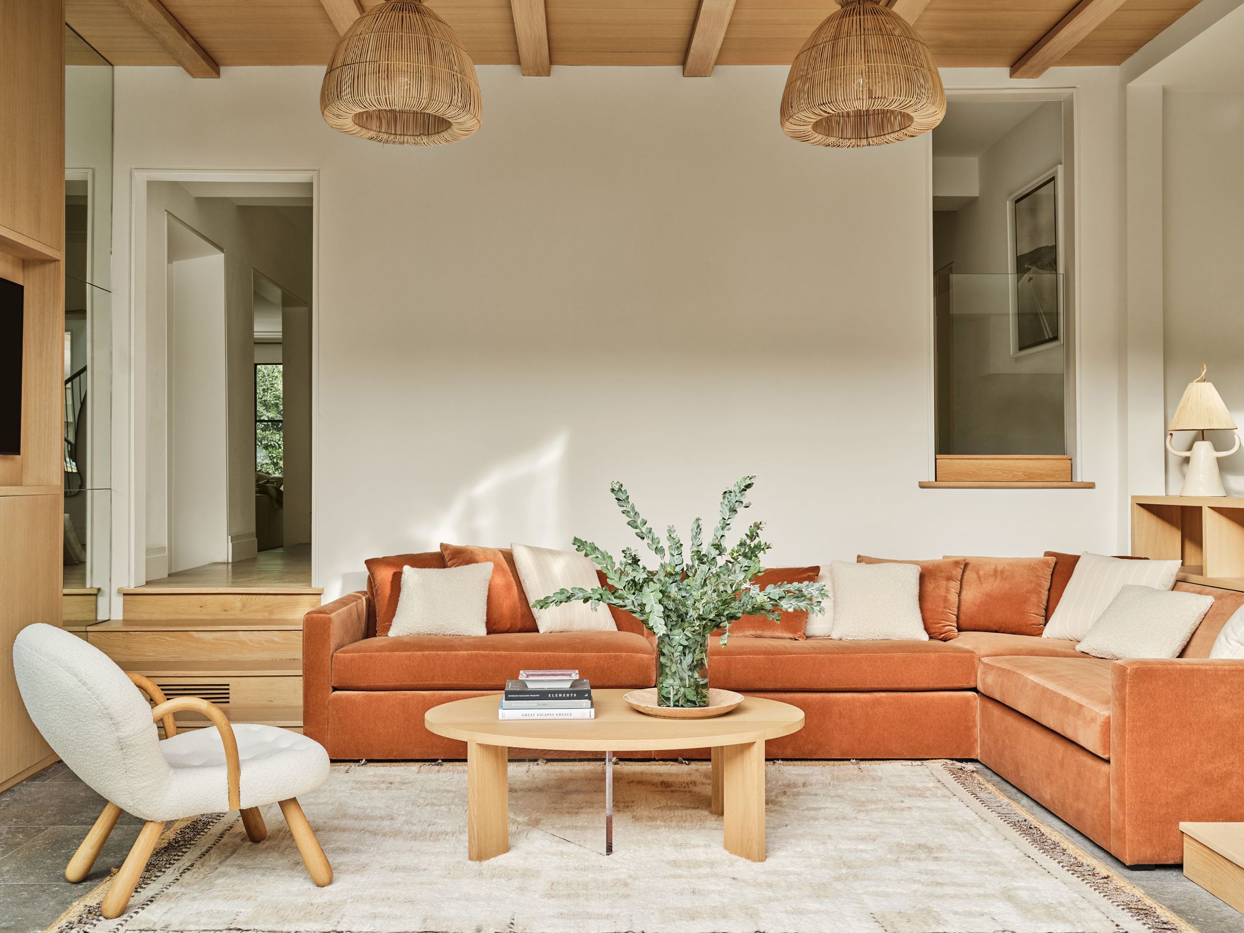 Best Feng Shui Sofa Tips for Your Living Room Energy Boost 2 Best Feng Shui Sofa Tips for Your Living Room Energy Boost