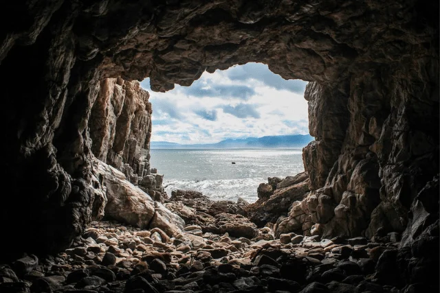Dream Meaning Cave: What Do Dreams in Caves Mean and Uncover Hidden Meanings? 2 Dream Meaning Cave: What Do Dreams in Caves Mean and Uncover Hidden Meanings?
