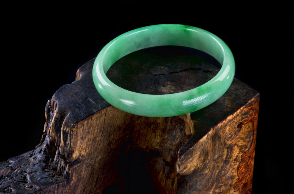 Jade Bracelets Meaning Unveiled: Simple Explanation of What to Expect From It. 2 Jade Bracelets Meaning Unveiled: Simple Explanation of What to Expect From It.