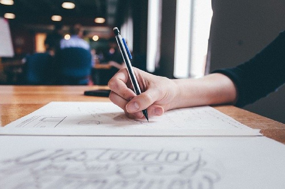 Dream Meaning Pencil: Common Interpretations and What They Could Mean for You! 2 Dream Meaning Pencil: Common Interpretations and What They Could Mean for You!