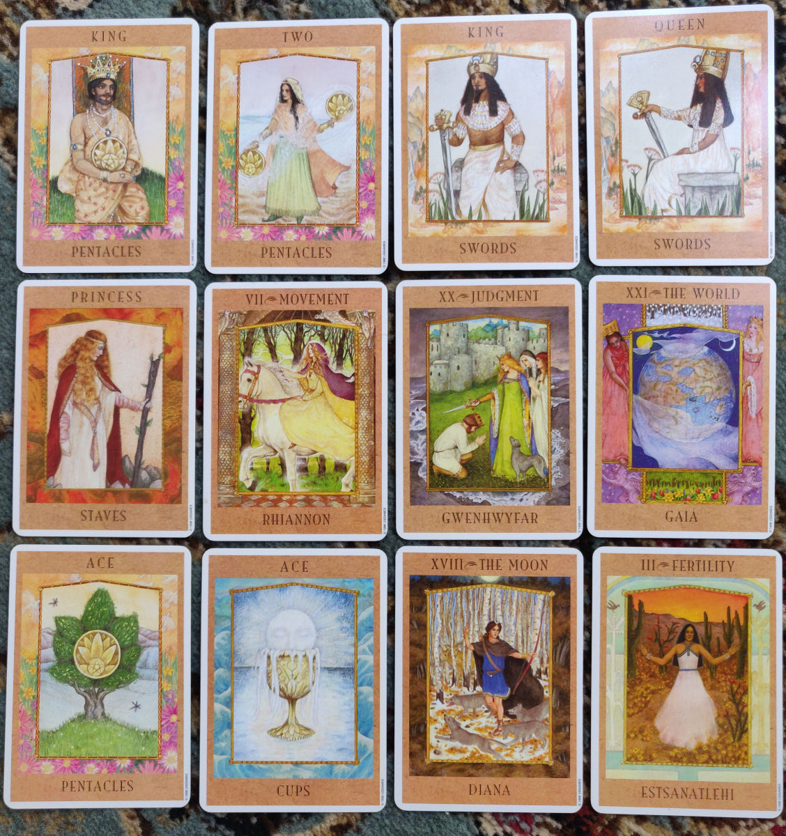 Learning goddess tarot cards:  The best beginner-friendly tips and resources for you to start today.
