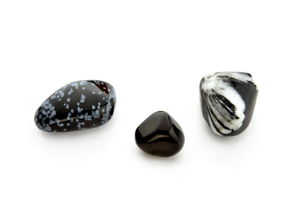 Apache Tears Spiritual Meaning: Discover Emotional Strength and Inner Peace 1 Apache Tears Spiritual Meaning: Discover Emotional Strength and Inner Peace